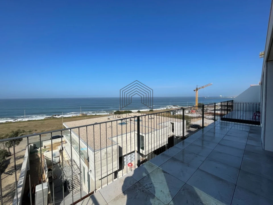 Apartamento T3 para Venda em Canidelo Foto 5