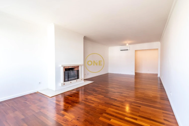 Apartamento T3 para Arrendamento em Cascais e Estoril Foto 2