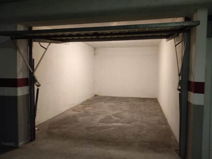 Garagem para Arrendamento em Ferreiros, Prozelo e Besteiros Foto 1