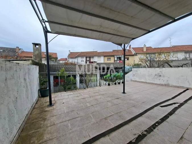 Moradia T3 para Venda em Sé, Santa Maria e Meixedo Foto 13