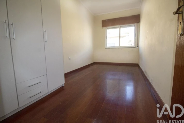 Apartamento T2 para Venda em Paranhos Foto 11