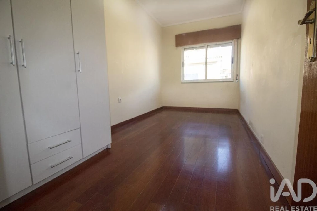 Apartamento T2 para Venda em Paranhos Foto 11