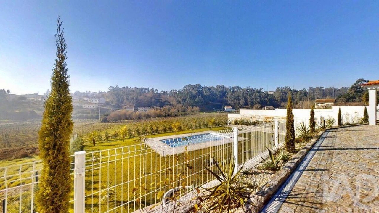 Moradia T5 para Venda em Macieira da Lixa e Caramos Foto 7