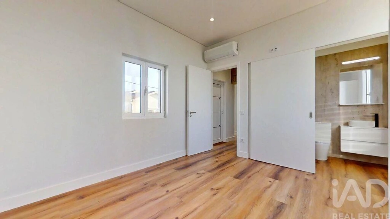 Moradia T5 para Venda em Macieira da Lixa e Caramos Foto 12