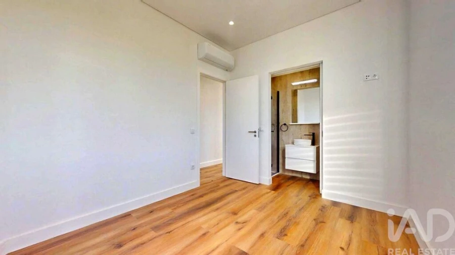 Moradia T5 para Venda em Macieira da Lixa e Caramos Foto 19