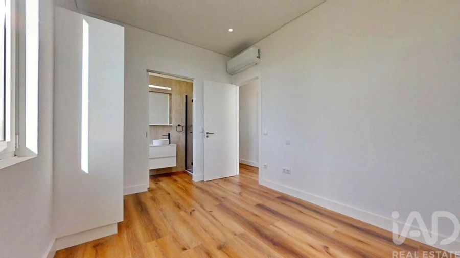 Moradia T5 para Venda em Macieira da Lixa e Caramos Foto 25