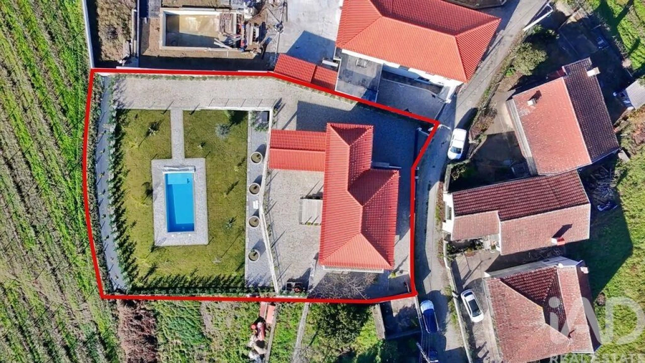 Moradia T5 para Venda em Macieira da Lixa e Caramos Foto 28