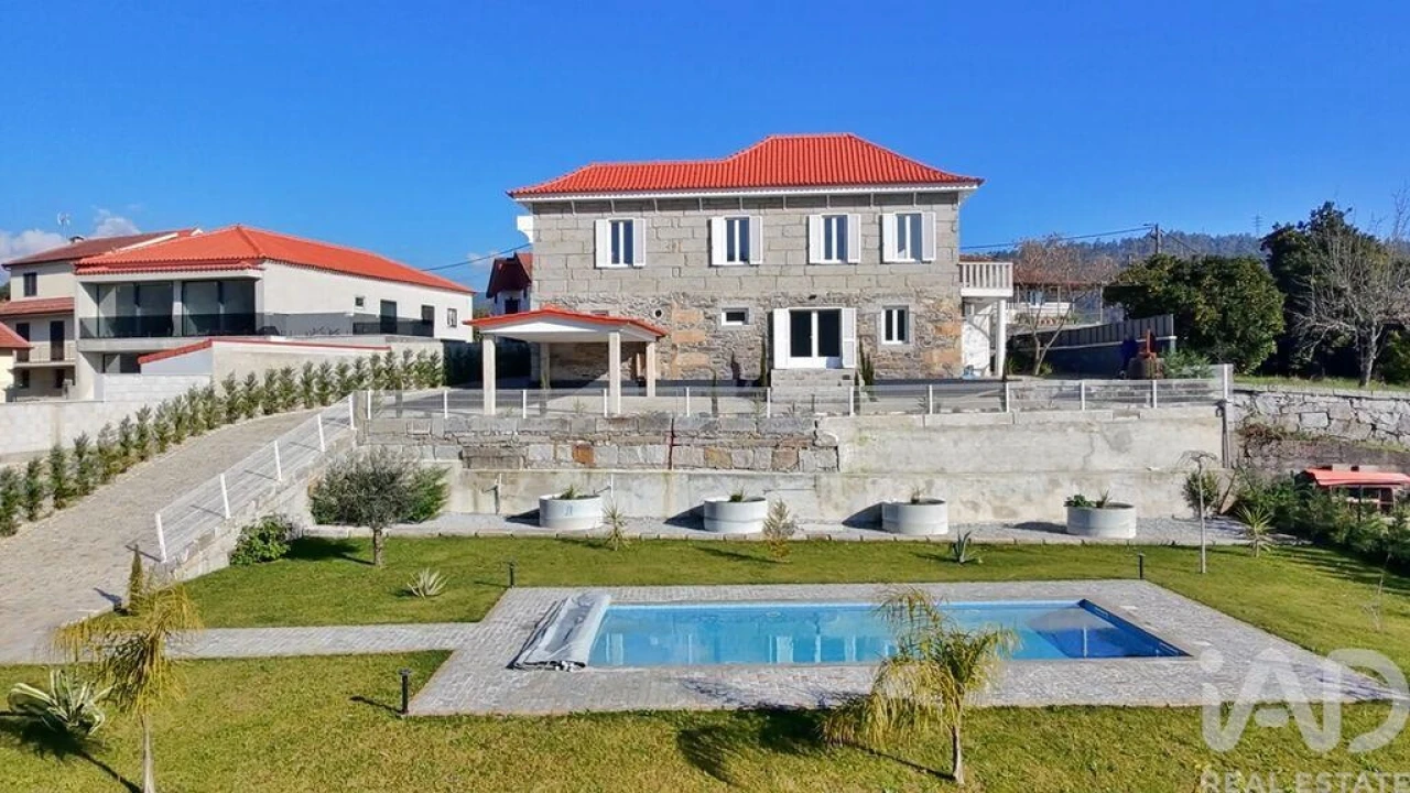 Moradia T5 para Venda em Macieira da Lixa e Caramos Foto 32