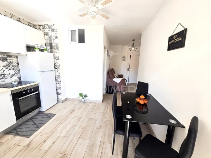 Apartamento T2 para Venda em Portimão Foto 8