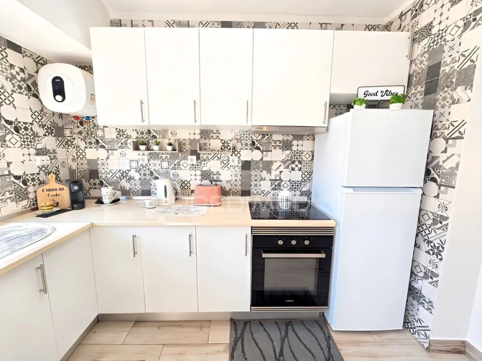 Apartamento T2 para Venda em Portimão Foto 2