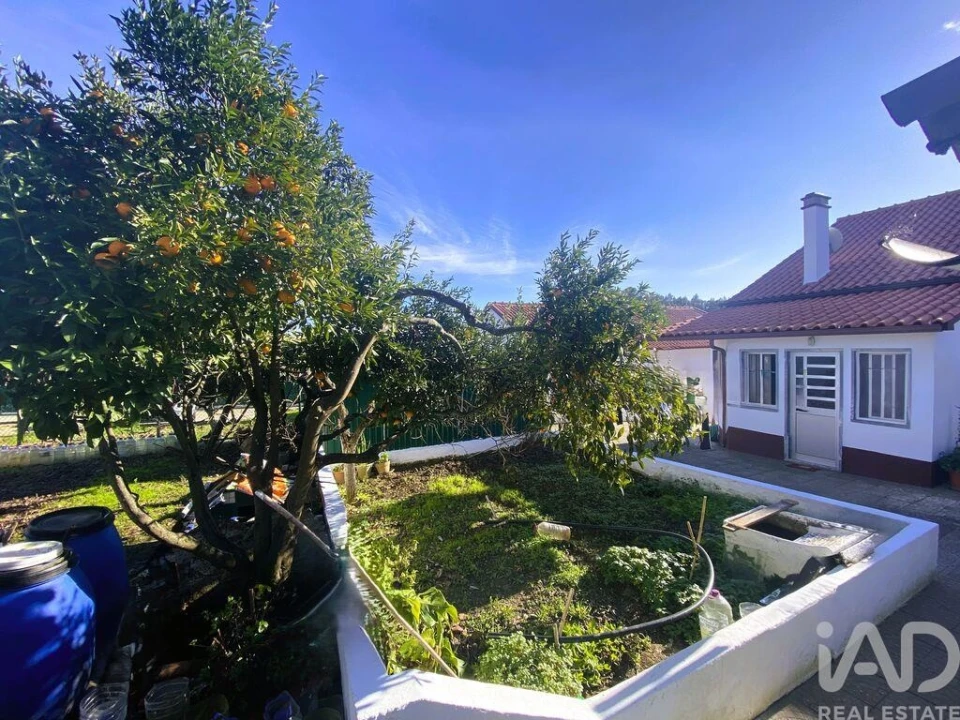 Moradia T3 para Venda em Carnota Foto 9