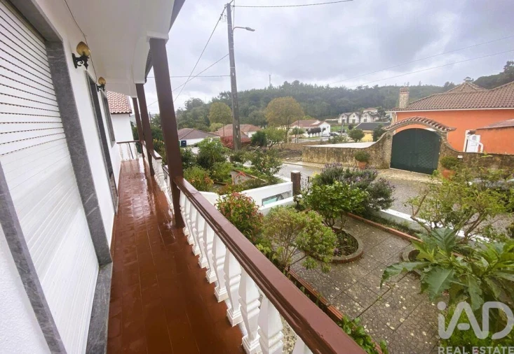 Moradia T3 para Venda em Carnota Foto 33