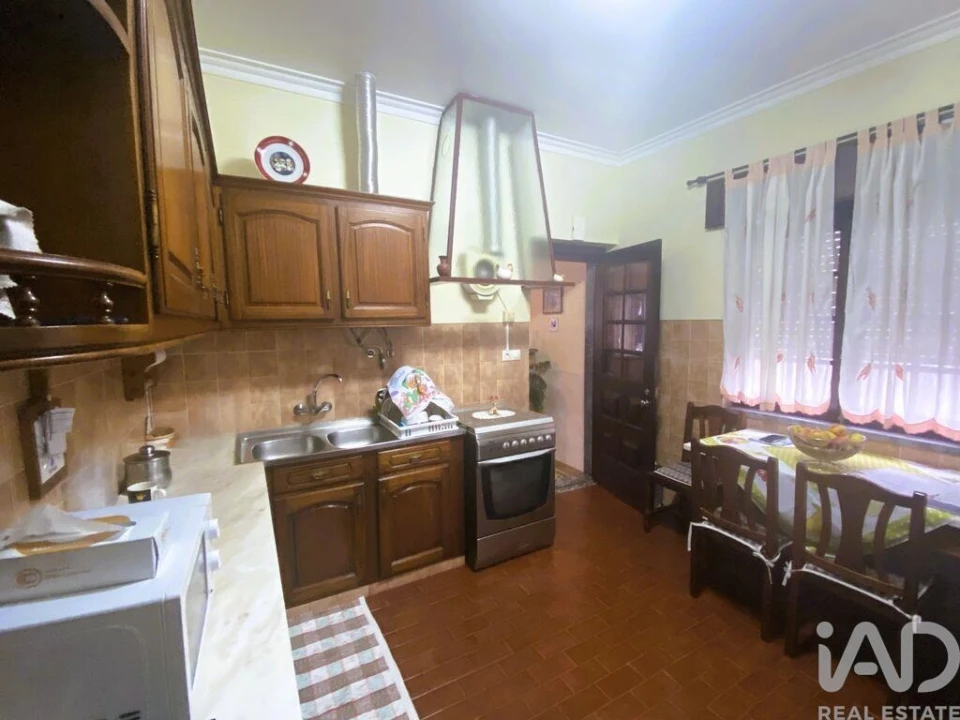 Moradia T3 para Venda em Carnota Foto 23