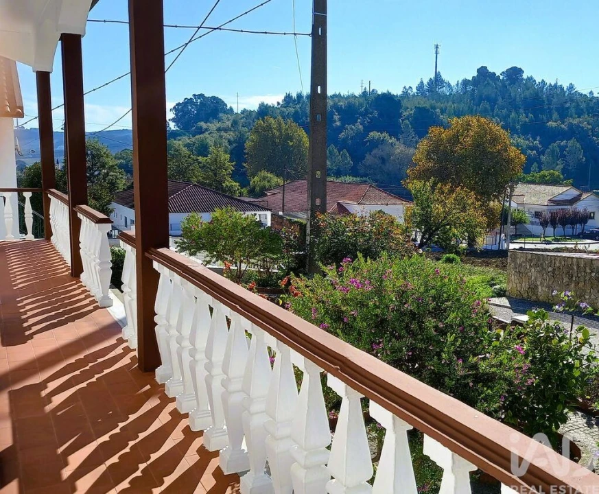 Moradia T3 para Venda em Carnota Foto 12