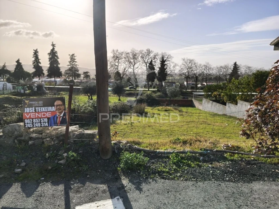 Terreno para Venda em Fortios Foto 1