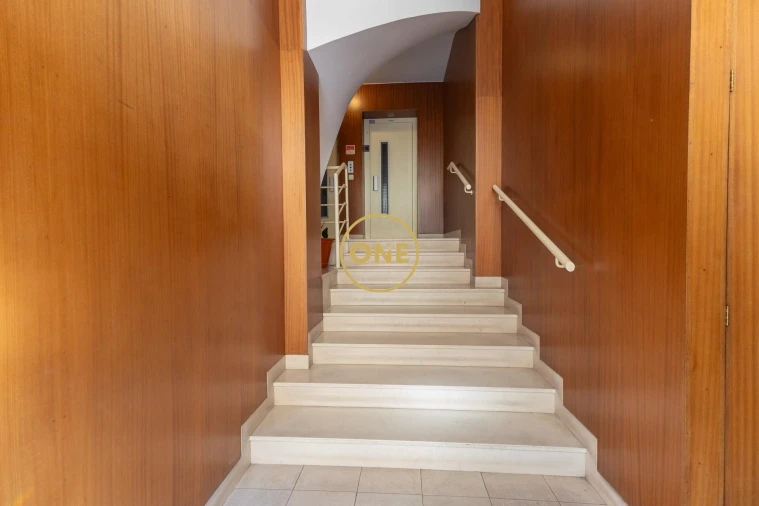 Apartamento T5 para Venda em Santo Tirso, Couto (Santa Cristina e São Miguel) e Burgães Foto 25