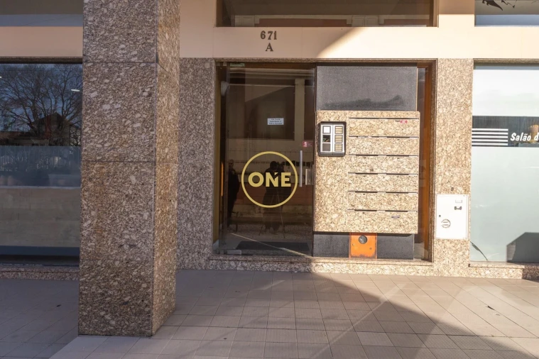 Apartamento T5 para Venda em Santo Tirso, Couto (Santa Cristina e São Miguel) e Burgães Foto 27