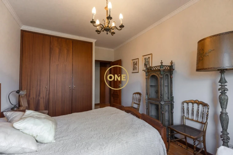 Apartamento T5 para Venda em Santo Tirso, Couto (Santa Cristina e São Miguel) e Burgães Foto 14