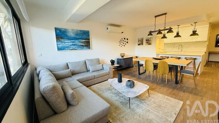 Apartamento T2 para Venda em Cascais e Estoril Foto 1