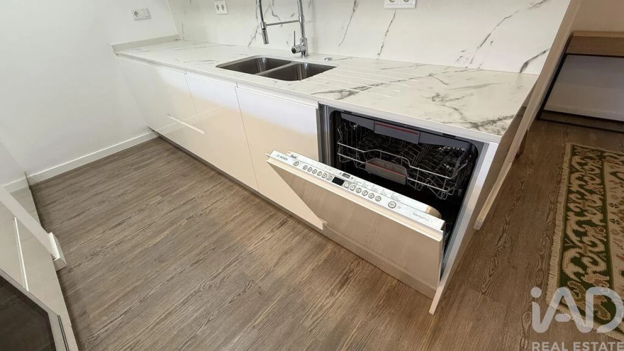 Apartamento T2 para Venda em Cascais e Estoril Foto 8