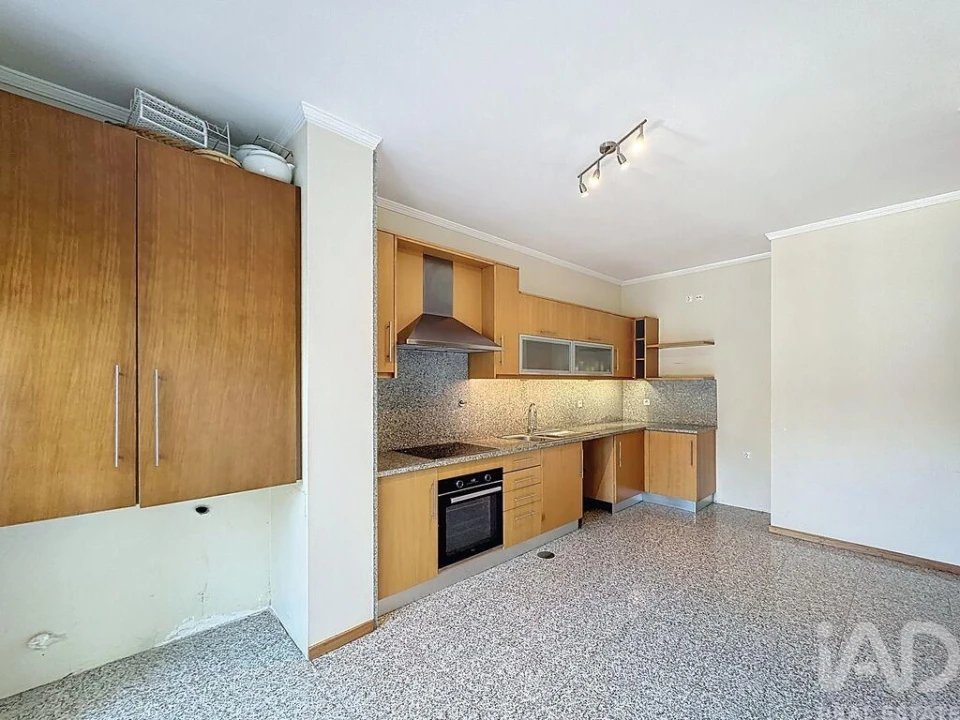 Moradia T2 para Venda em São Felix da Marinha Foto 20