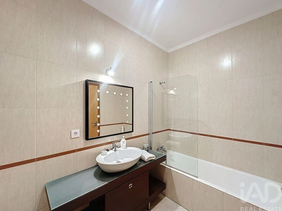 Moradia T2 para Venda em São Felix da Marinha Foto 14