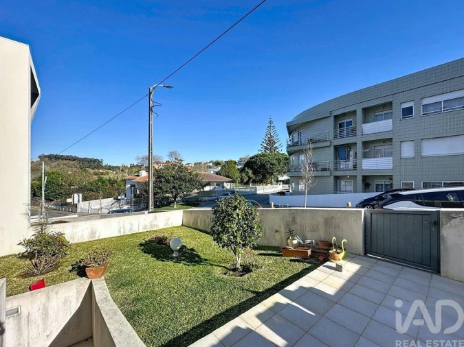 Moradia T2 para Venda em São Felix da Marinha Foto 28