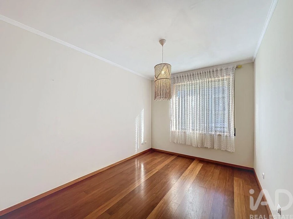 Moradia T2 para Venda em São Felix da Marinha Foto 10