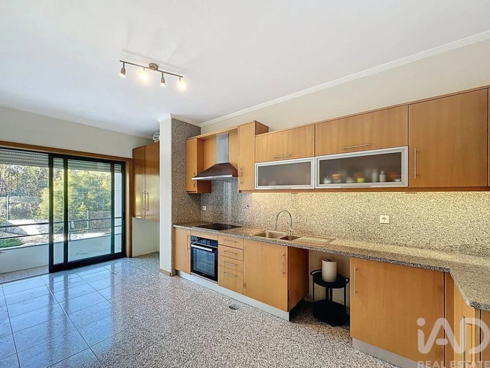 Moradia T2 para Venda em São Felix da Marinha Foto 23