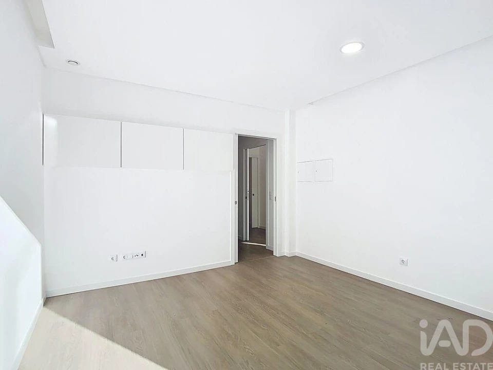 Apartamento para Venda em Arrimal e Mendiga Foto 1