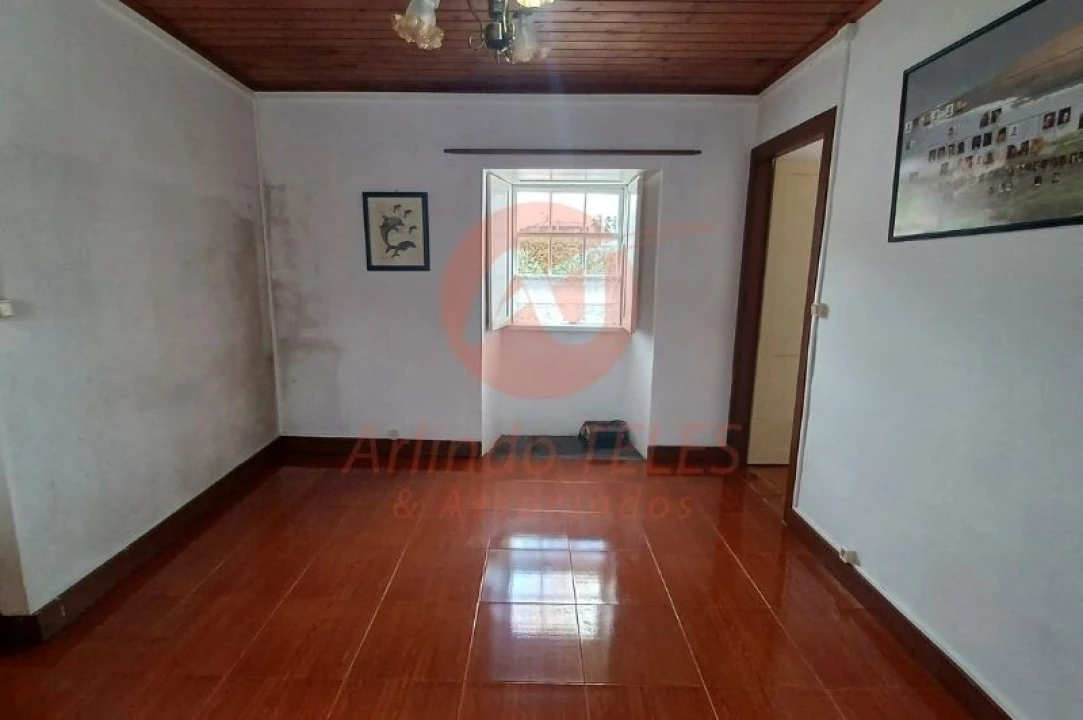 Moradia T3 para Venda em Santo Amaro Foto 22