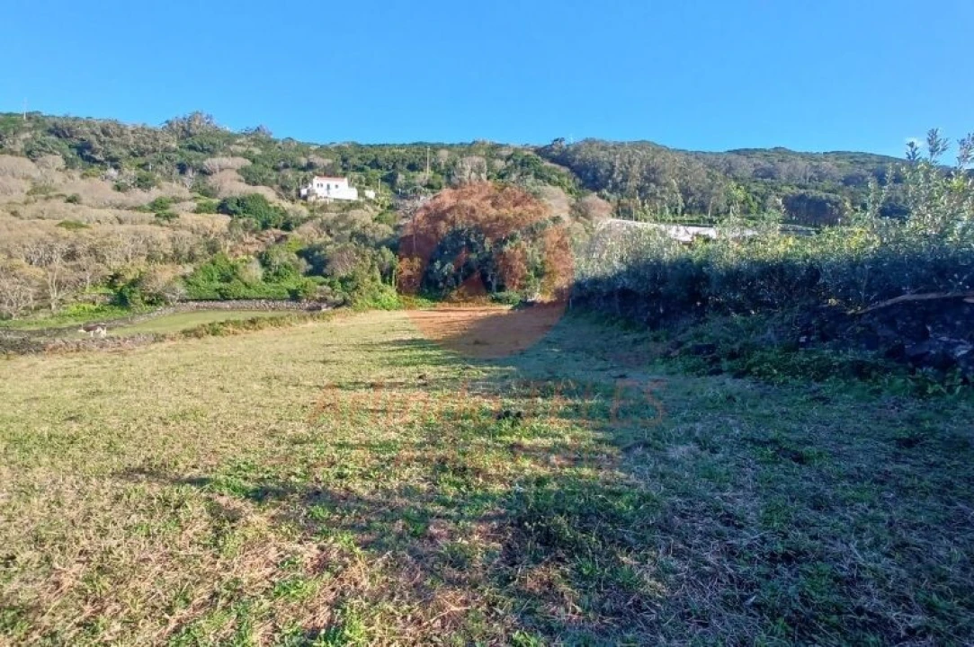 Moradia T3 para Venda em Santo Amaro Foto 42