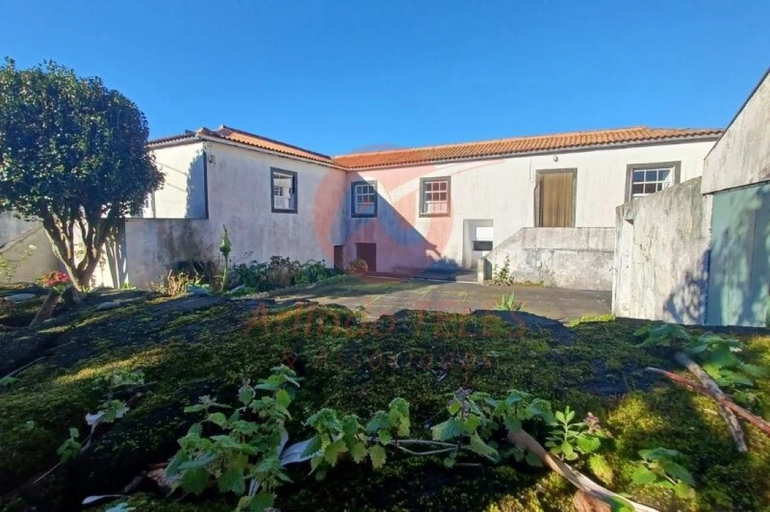 Moradia T3 para Venda em Santo Amaro Foto 45