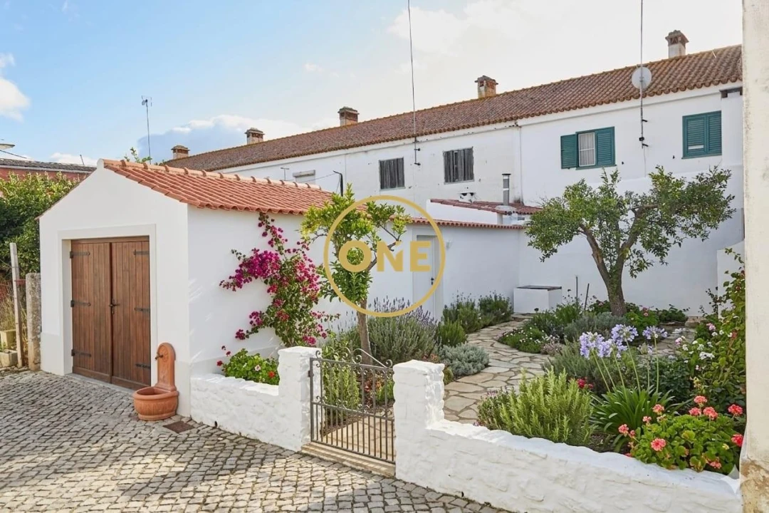 Apartamento T2 para Venda em Reguengos de Monsaraz Foto 1