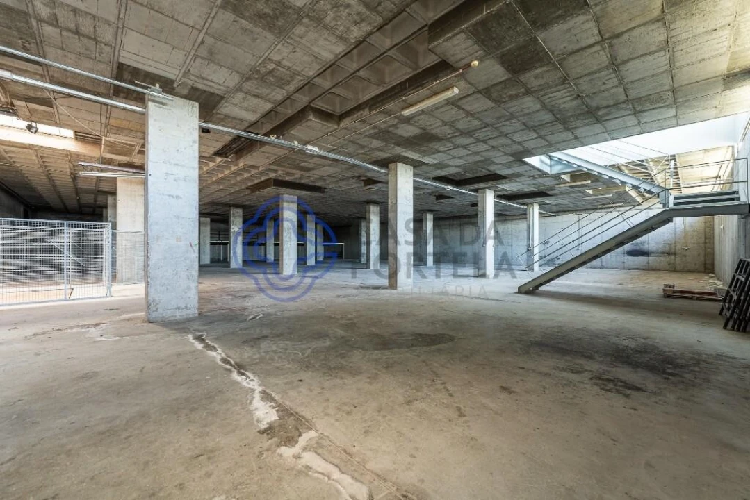 Armazém para Venda em Este (São Pedro e São Mamede) Foto 42
