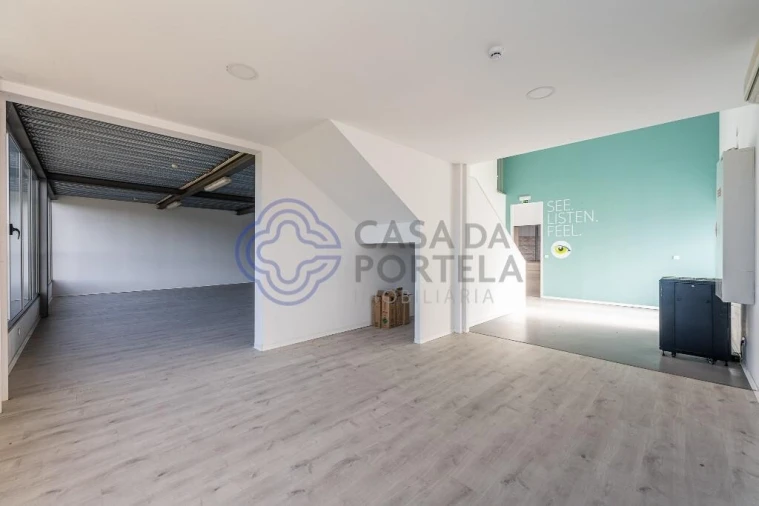 Armazém para Venda em Este (São Pedro e São Mamede) Foto 22