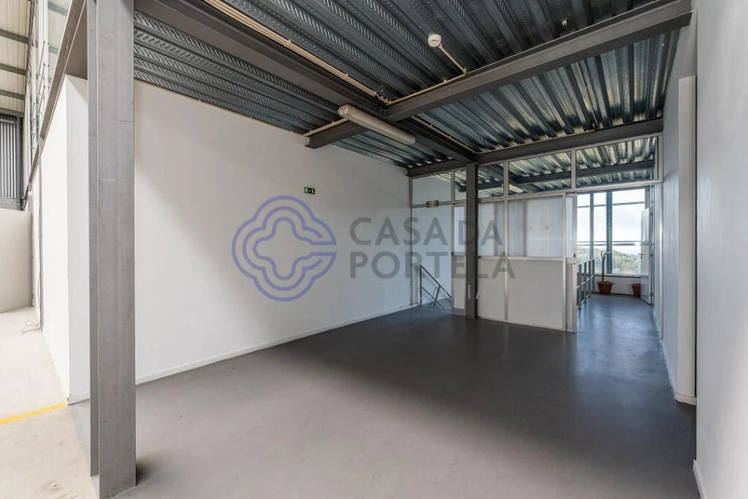 Armazém para Venda em Este (São Pedro e São Mamede) Foto 8