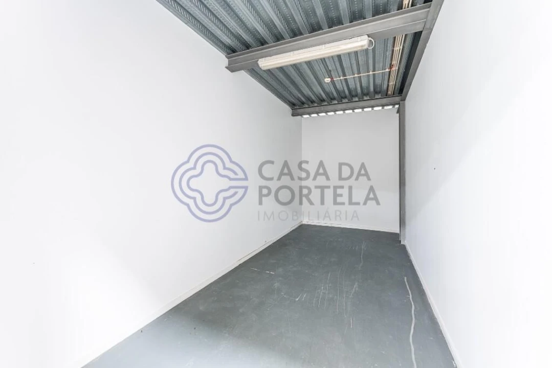 Armazém para Venda em Este (São Pedro e São Mamede) Foto 7