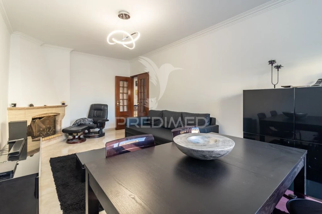 Apartamento T2 para Venda em Moita Foto 7