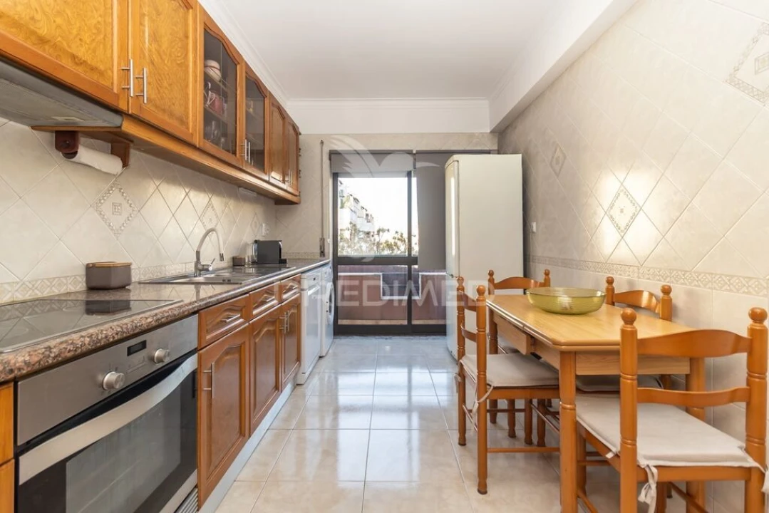 Apartamento T2 para Venda em Moita Foto 14