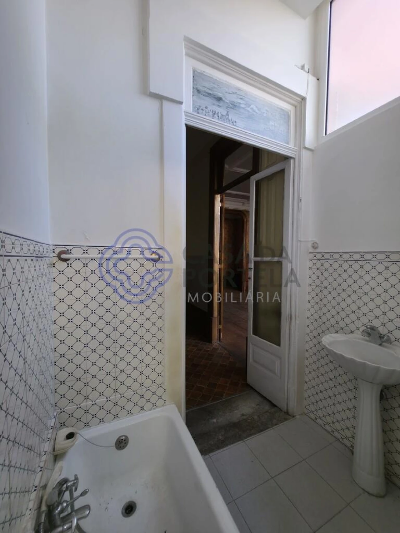 Prédio para Venda em Lordelo do Ouro e Massarelos Foto 29