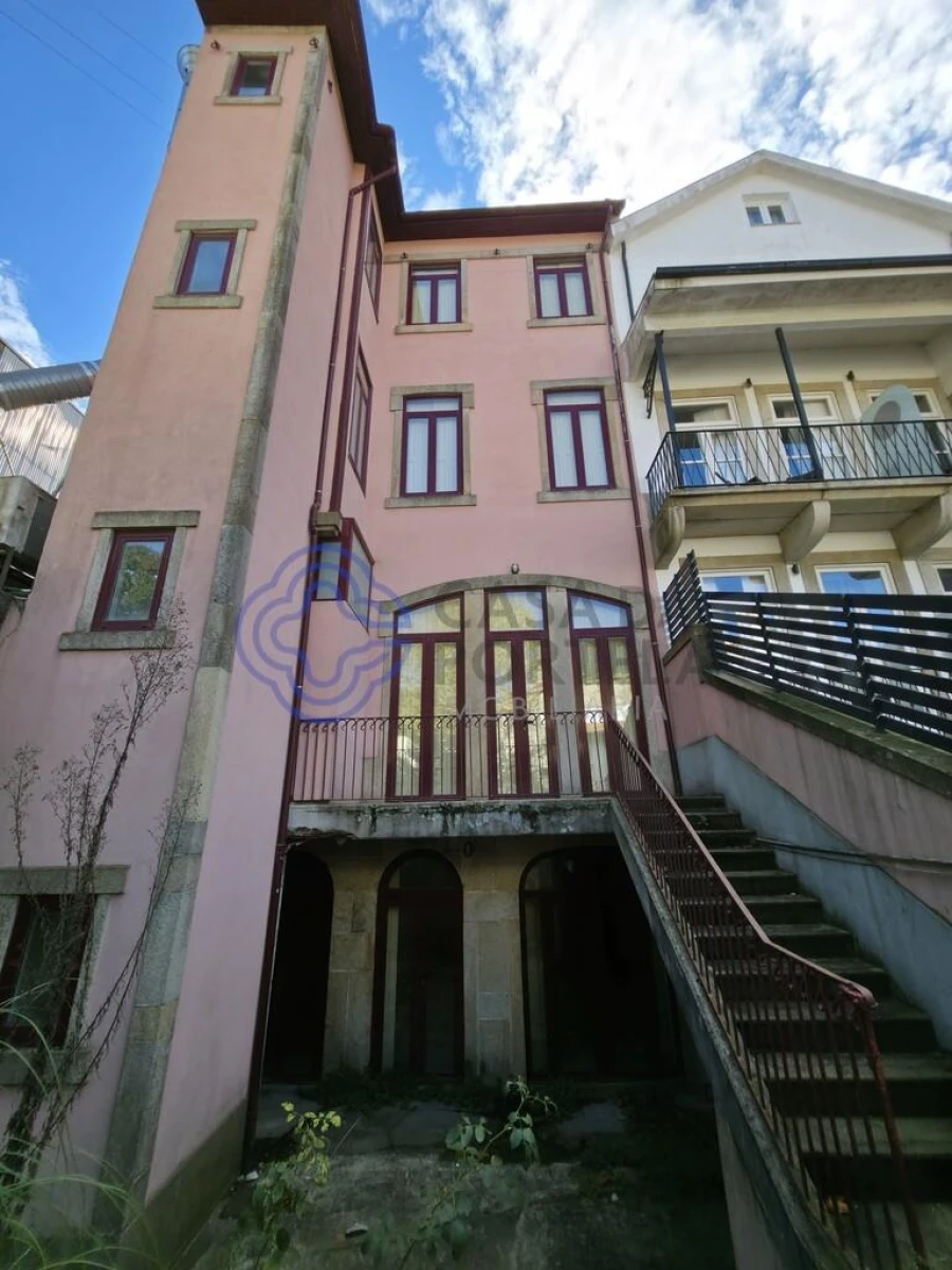 Prédio para Venda em Lordelo do Ouro e Massarelos Foto 47