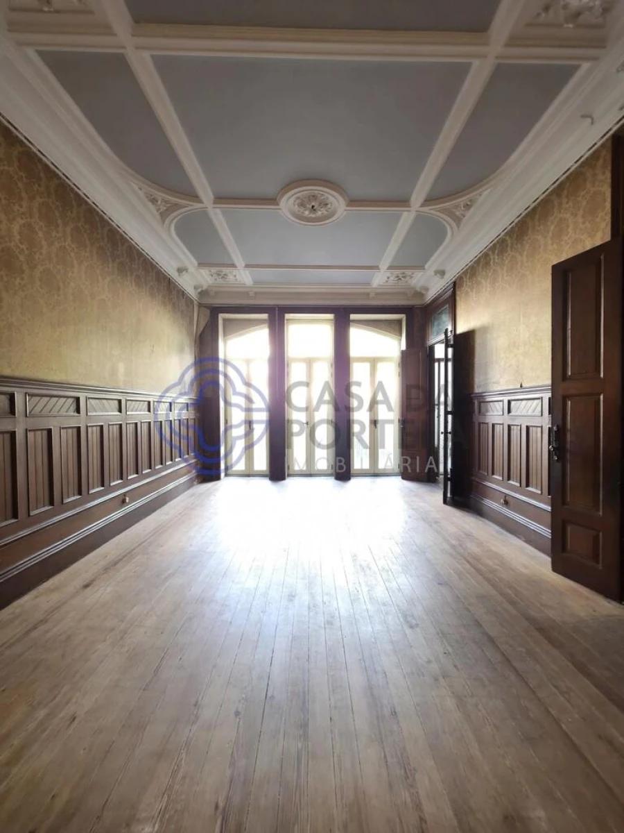 Prédio para Venda em Lordelo do Ouro e Massarelos Foto 26