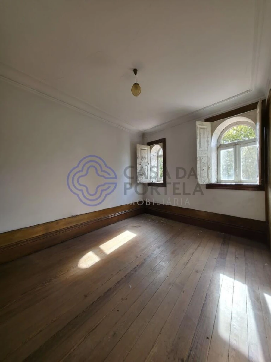 Prédio para Venda em Lordelo do Ouro e Massarelos Foto 8