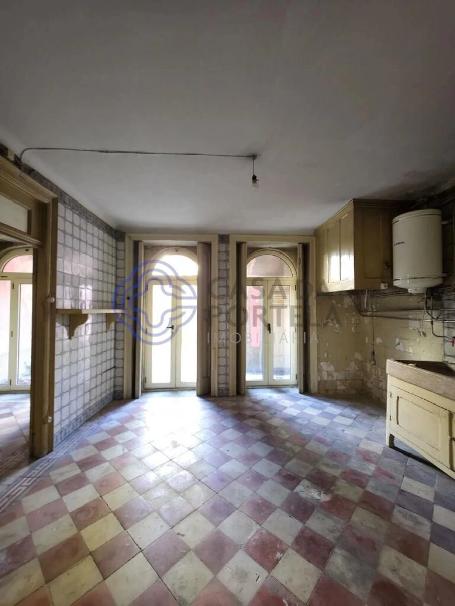 Prédio para Venda em Lordelo do Ouro e Massarelos Foto 44