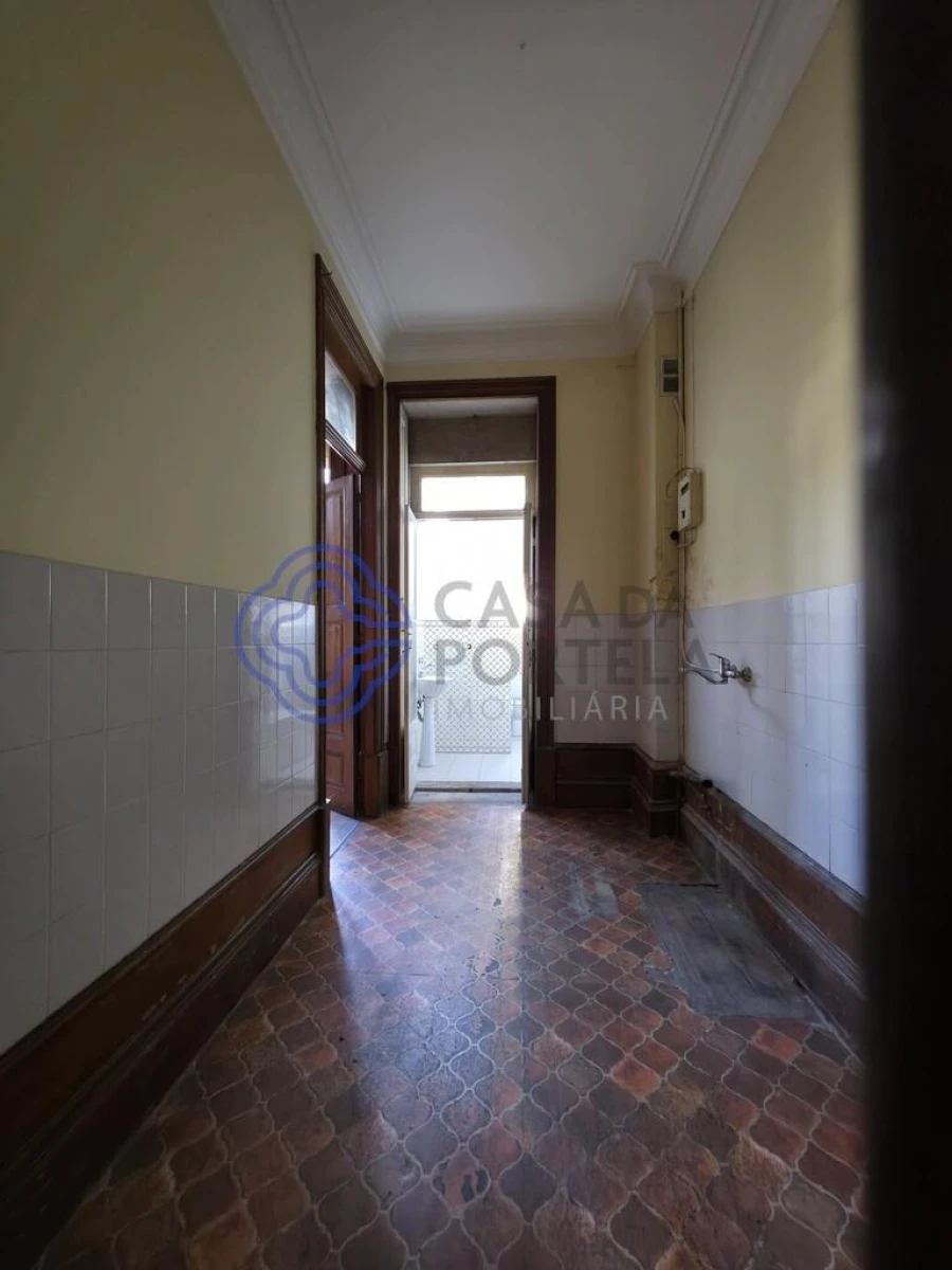 Prédio para Venda em Lordelo do Ouro e Massarelos Foto 31