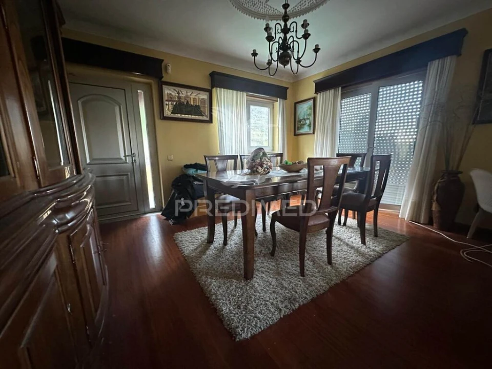 Moradia T2 para Venda em Ventosa e Cova Foto 3