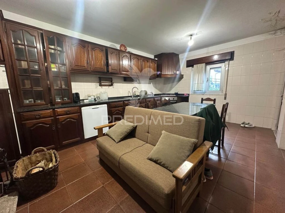 Moradia T2 para Venda em Ventosa e Cova Foto 5