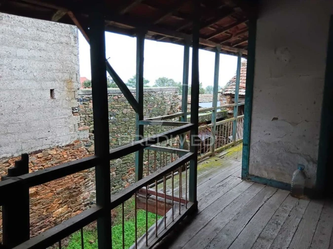 Moradia T4 para Venda em Passos Foto 17