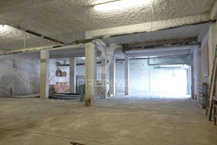 Garagem para Venda em Abrantes (São Vicente e São João) e Alferrarede Foto 9